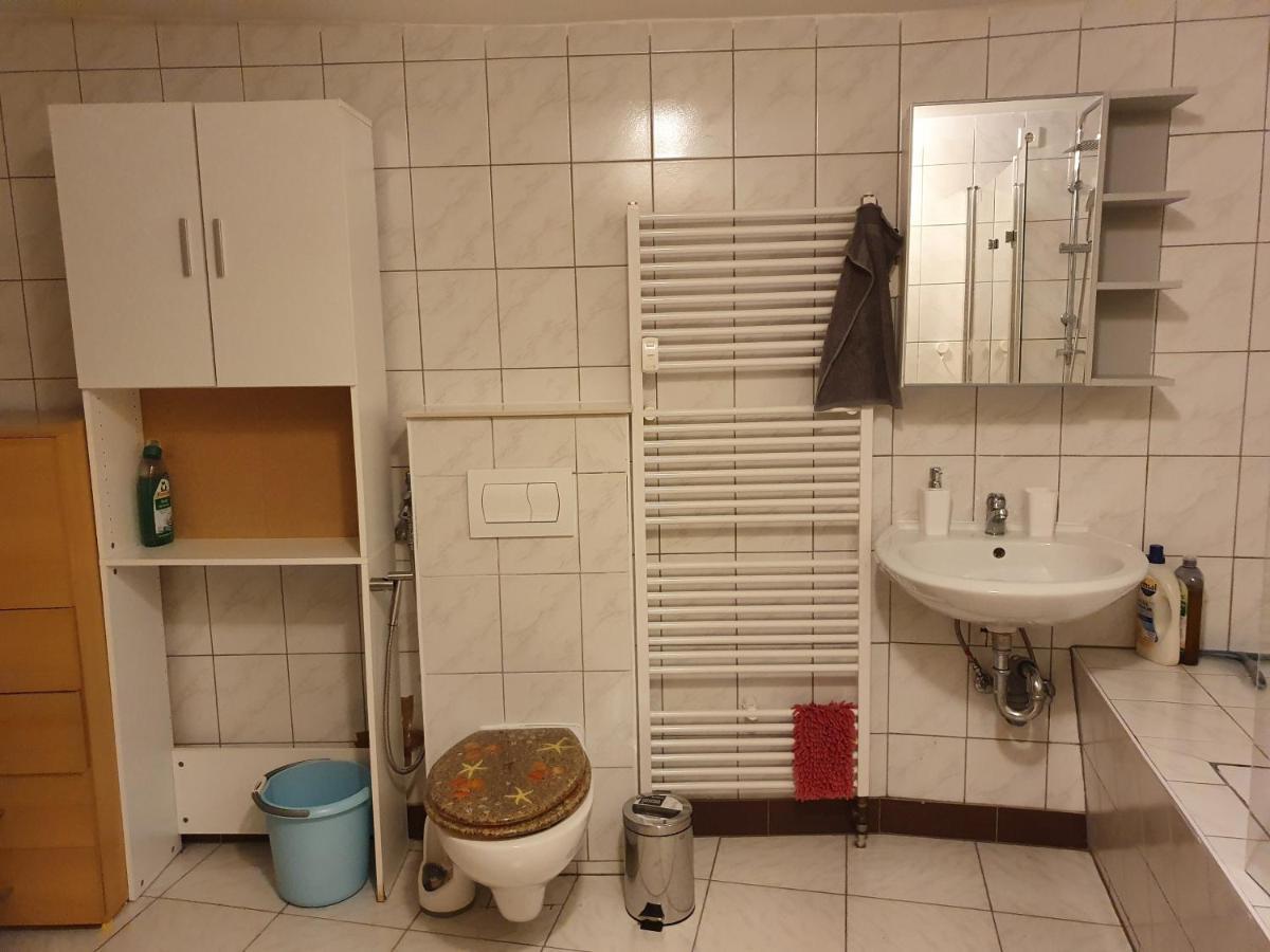 Simostay Halle  Kültér fotó