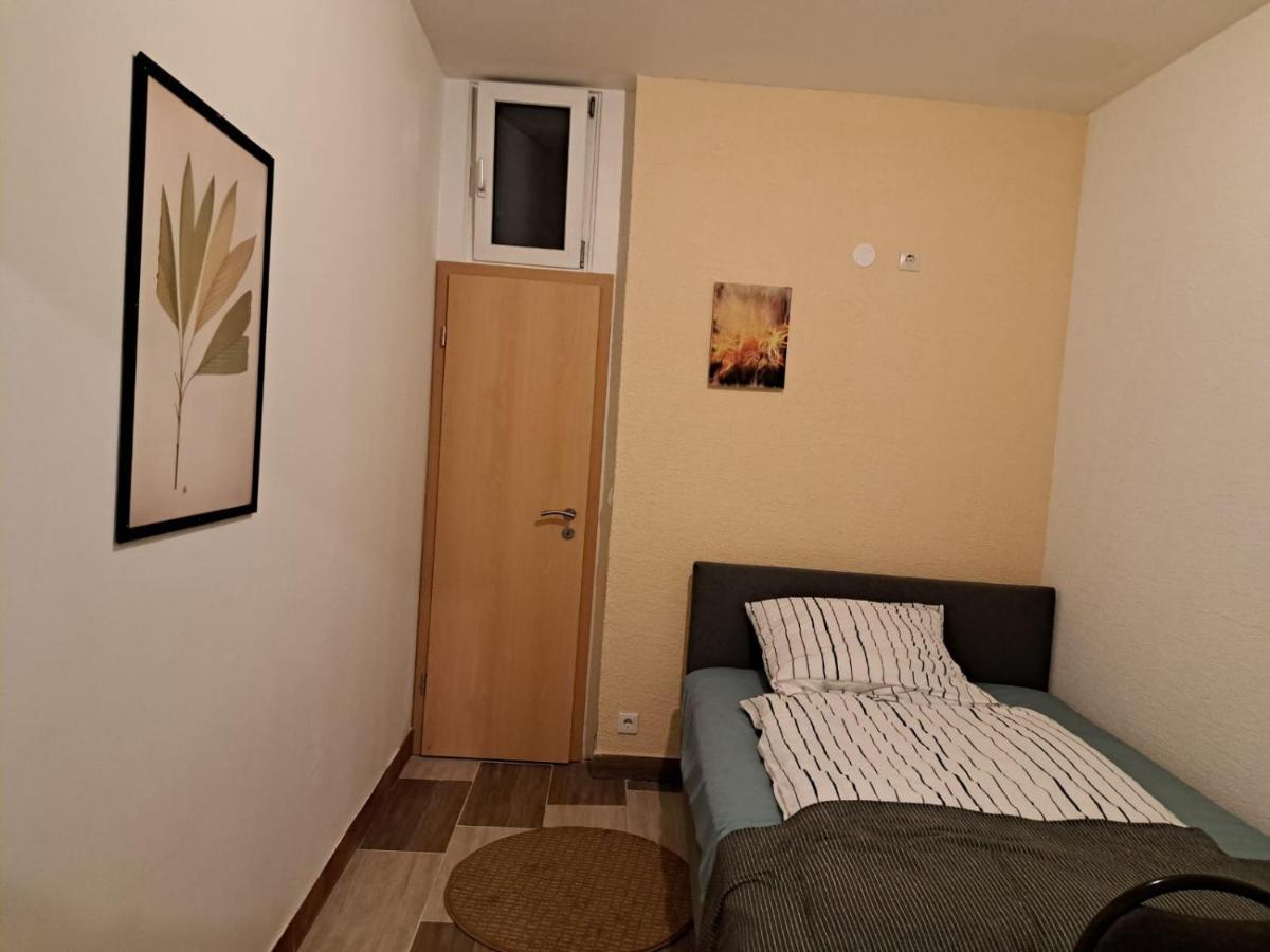 Simostay Halle  Kültér fotó