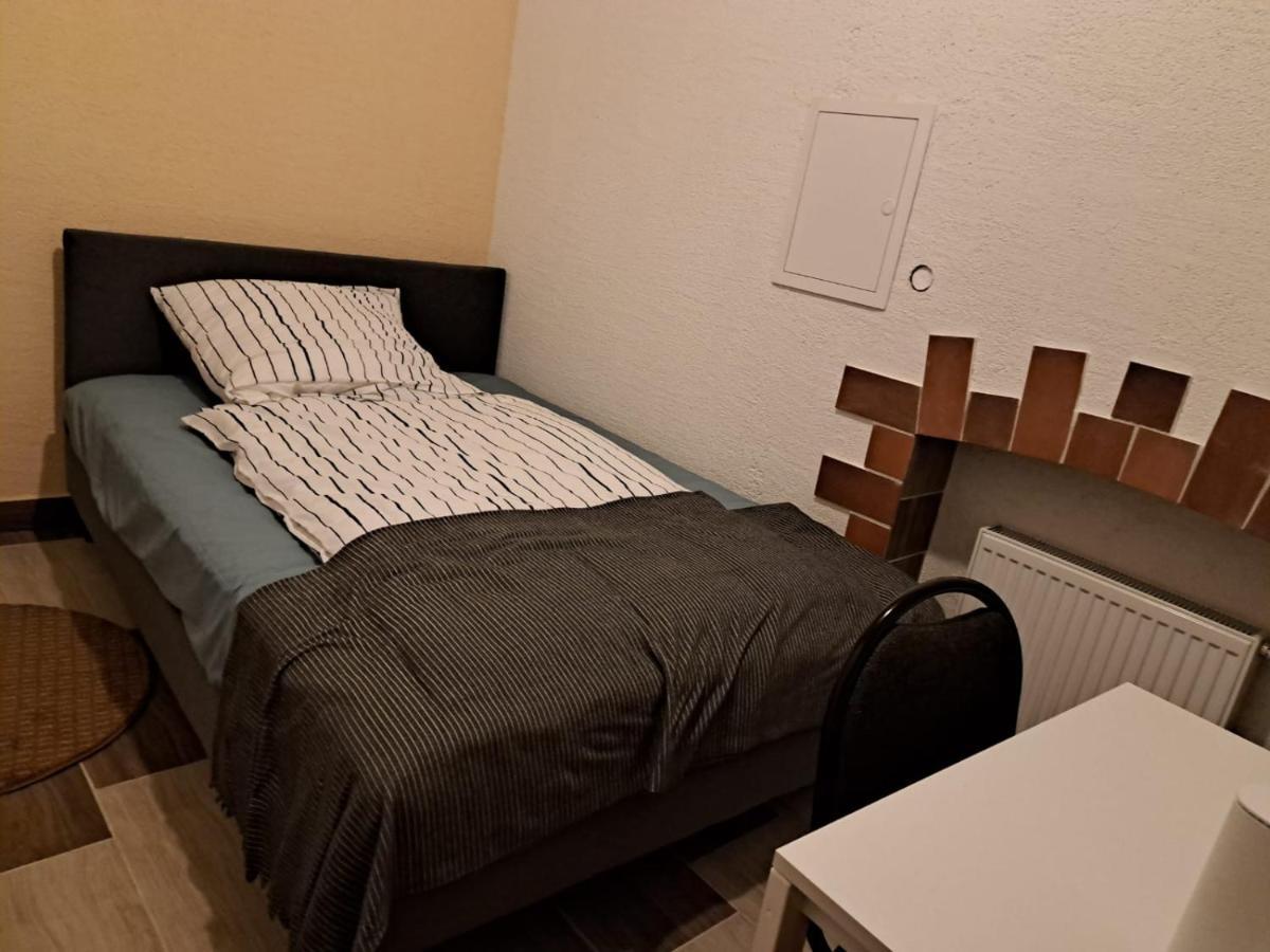 Simostay Halle  Kültér fotó