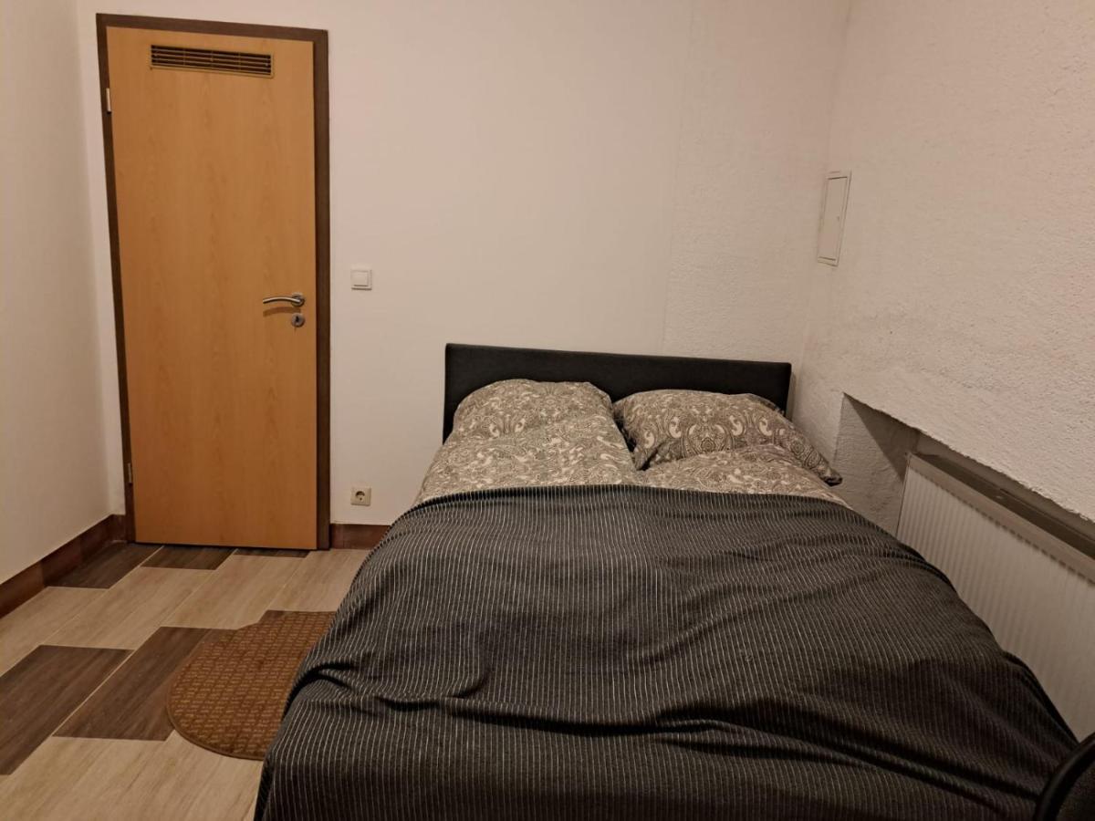 Simostay Halle  Kültér fotó